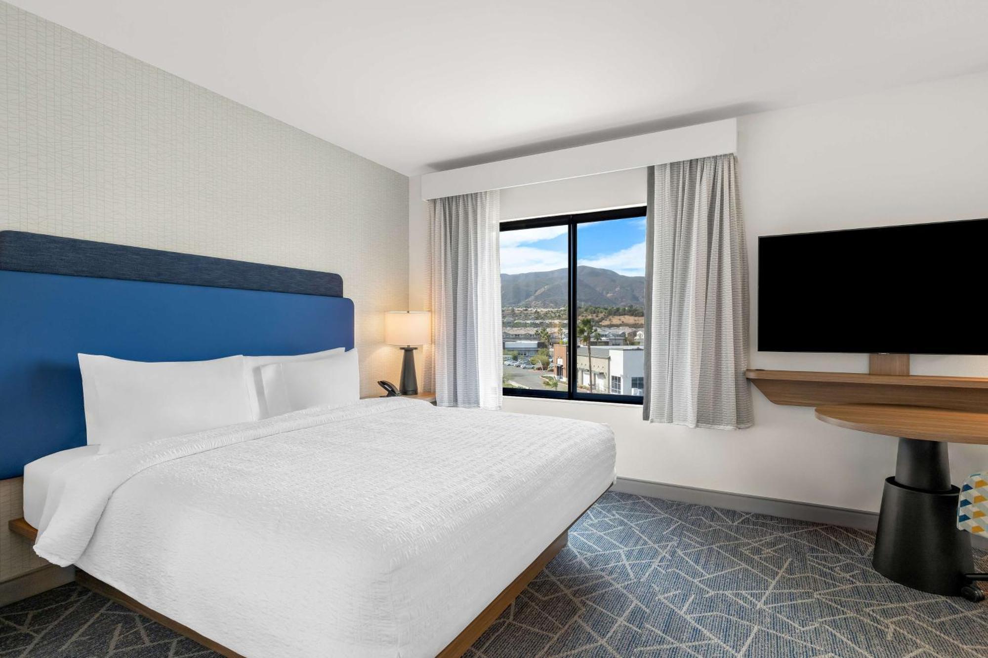Hampton Inn & Suites Corona, Ca Zewnętrze zdjęcie