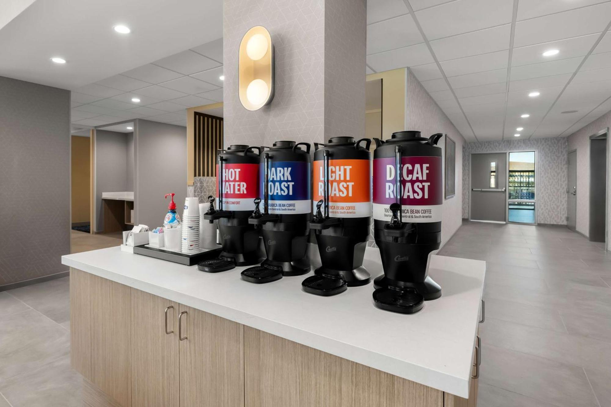 Hampton Inn & Suites Corona, Ca Zewnętrze zdjęcie