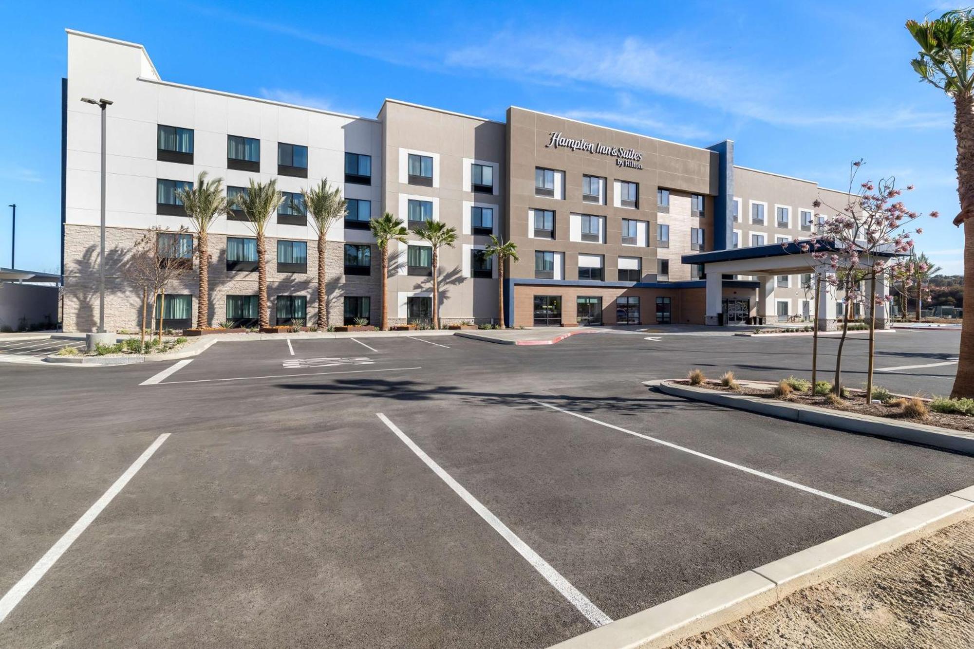 Hampton Inn & Suites Corona, Ca Zewnętrze zdjęcie